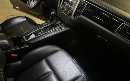 Porsche Macan I рестайлинг, 2016 год, 4 449 000 рублей, 9 фотография