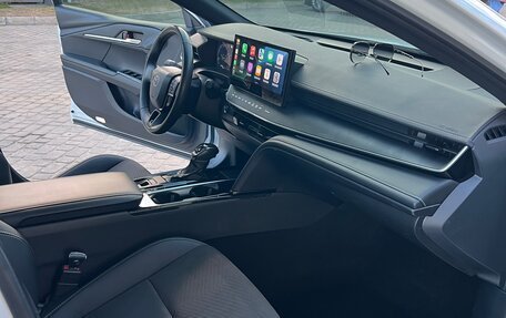 Toyota Camry, 2024 год, 3 799 000 рублей, 8 фотография