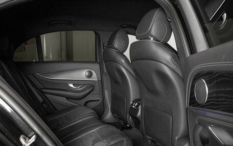 Mercedes-Benz E-Класс, 2019 год, 4 212 000 рублей, 8 фотография