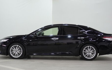 Toyota Camry, 2018 год, 2 700 000 рублей, 4 фотография