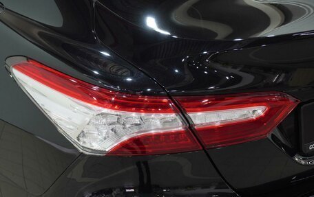 Toyota Camry, 2018 год, 2 700 000 рублей, 6 фотография