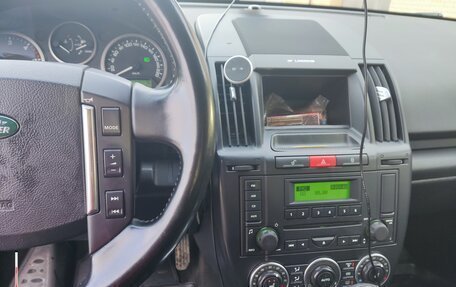 Land Rover Freelander II рестайлинг 2, 2011 год, 1 142 000 рублей, 6 фотография