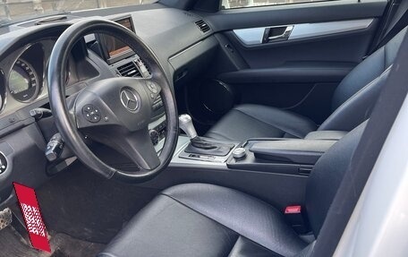 Mercedes-Benz C-Класс, 2008 год, 1 300 000 рублей, 10 фотография