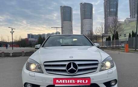 Mercedes-Benz C-Класс, 2008 год, 1 300 000 рублей, 2 фотография