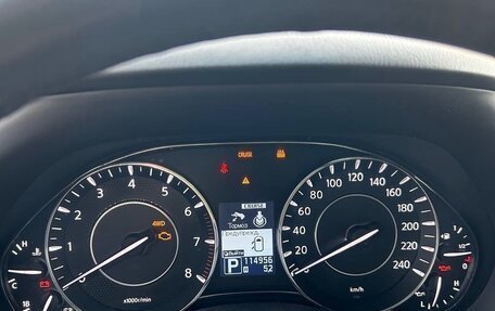 Nissan Patrol, 2012 год, 3 200 000 рублей, 6 фотография