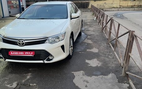 Toyota Camry, 2016 год, 1 750 000 рублей, 4 фотография