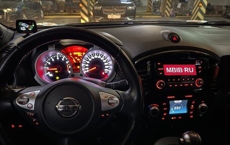 Nissan Juke II, 2013 год, 960 000 рублей, 12 фотография
