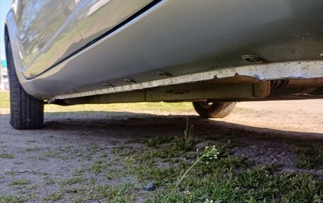 Toyota Vitz, 2001 год, 350 000 рублей, 21 фотография