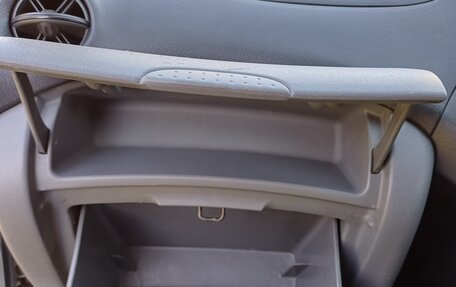 Toyota Vitz, 2001 год, 350 000 рублей, 35 фотография