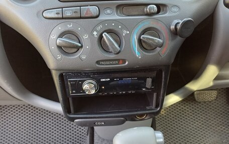 Toyota Vitz, 2001 год, 350 000 рублей, 33 фотография