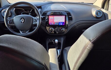 Renault Kaptur I рестайлинг, 2018 год, 1 650 000 рублей, 6 фотография