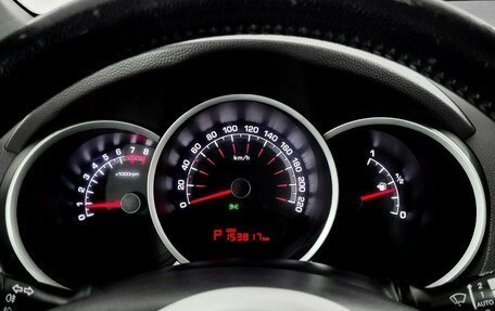 KIA Venga I, 2011 год, 870 000 рублей, 6 фотография