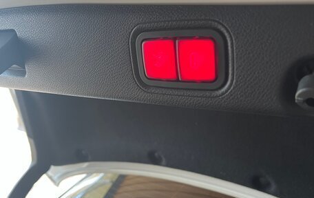 Mercedes-Benz E-Класс, 2021 год, 4 850 000 рублей, 20 фотография