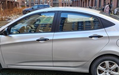 Hyundai Solaris II рестайлинг, 2013 год, 720 000 рублей, 1 фотография