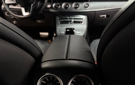 Mercedes-Benz CLS, 2019 год, 4 750 000 рублей, 19 фотография