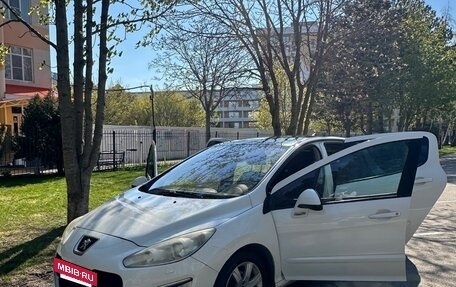 Peugeot 308 II, 2011 год, 520 000 рублей, 3 фотография