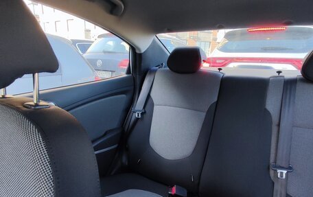 Hyundai Solaris II рестайлинг, 2013 год, 720 000 рублей, 7 фотография