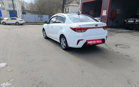 KIA Rio IV, 2017 год, 800 000 рублей, 8 фотография