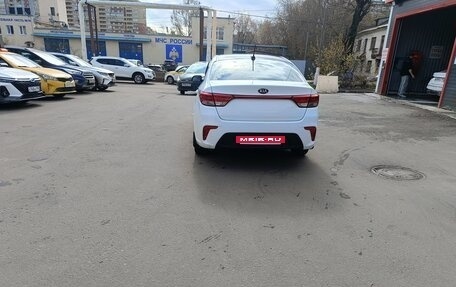 KIA Rio IV, 2017 год, 800 000 рублей, 9 фотография