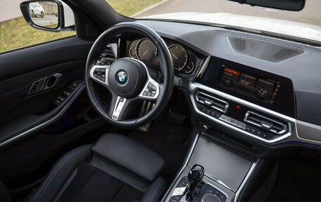 BMW 3 серия, 2020 год, 4 399 000 рублей, 13 фотография