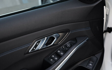 BMW 3 серия, 2020 год, 4 399 000 рублей, 24 фотография
