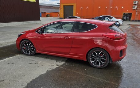 KIA cee'd GT II, 2014 год, 1 600 000 рублей, 2 фотография