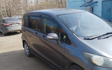 Honda Freed I, 2010 год, 960 000 рублей, 2 фотография