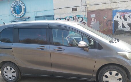 Honda Freed I, 2010 год, 960 000 рублей, 6 фотография