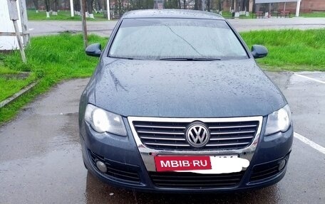 Volkswagen Passat B6, 2005 год, 525 000 рублей, 2 фотография