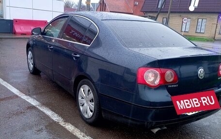 Volkswagen Passat B6, 2005 год, 525 000 рублей, 6 фотография