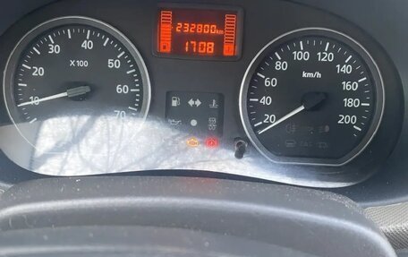 Renault Logan I, 2010 год, 400 000 рублей, 4 фотография