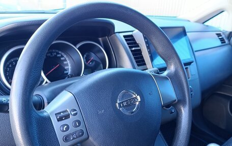 Nissan Tiida, 2011 год, 720 000 рублей, 4 фотография