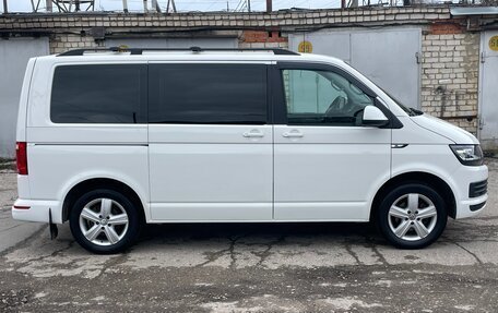 Volkswagen Caravelle T6 рестайлинг, 2016 год, 2 450 000 рублей, 8 фотография