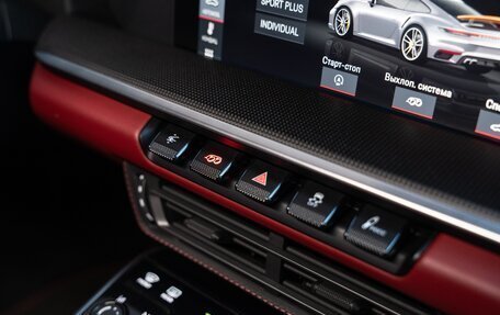 Porsche 911, 2020 год, 19 899 000 рублей, 16 фотография