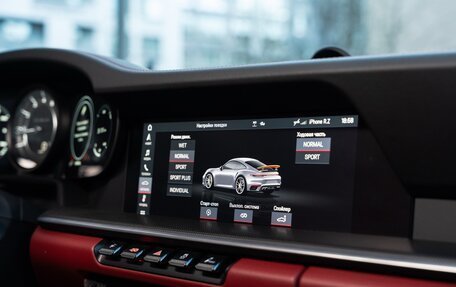 Porsche 911, 2020 год, 19 899 000 рублей, 15 фотография