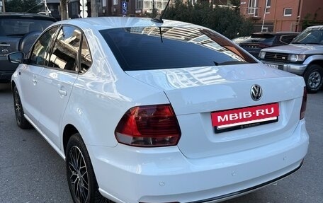 Volkswagen Polo VI (EU Market), 2017 год, 850 000 рублей, 3 фотография