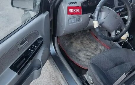 KIA Rio II, 2004 год, 180 000 рублей, 9 фотография