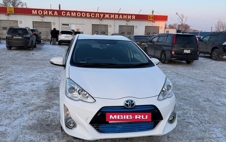 Toyota Aqua I, 2015 год, 980 000 рублей, 5 фотография