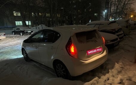 Toyota Aqua I, 2015 год, 980 000 рублей, 11 фотография