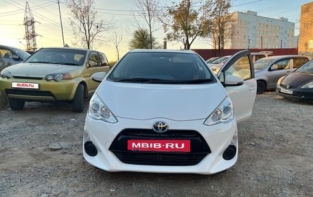 Toyota Aqua I, 2015 год, 980 000 рублей, 17 фотография