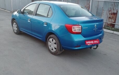 Renault Logan II, 2017 год, 720 000 рублей, 3 фотография