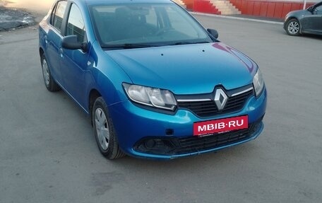 Renault Logan II, 2017 год, 720 000 рублей, 6 фотография