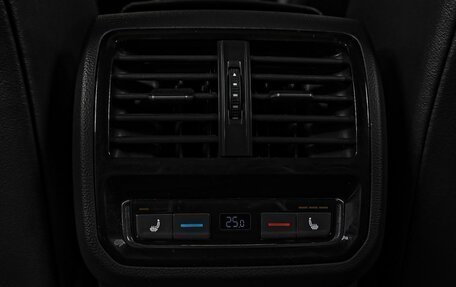 Volkswagen Arteon I, 2017 год, 3 499 000 рублей, 26 фотография