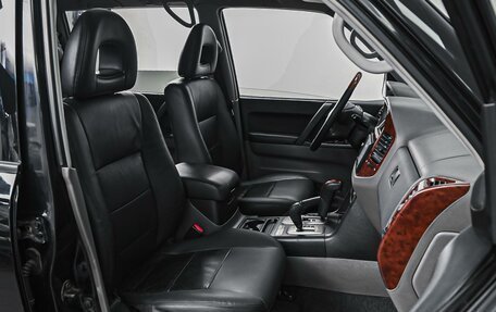 Mitsubishi Pajero III рестайлинг, 2004 год, 1 249 000 рублей, 8 фотография