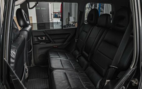 Mitsubishi Pajero III рестайлинг, 2004 год, 1 249 000 рублей, 9 фотография