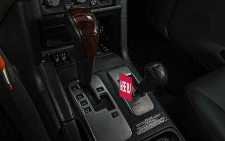 Mitsubishi Pajero III рестайлинг, 2004 год, 1 249 000 рублей, 13 фотография