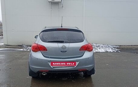 Opel Astra J, 2011 год, 650 000 рублей, 2 фотография