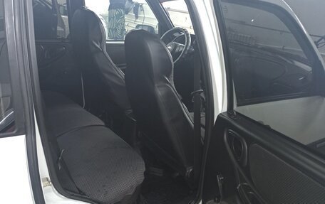 Chevrolet Niva I рестайлинг, 2009 год, 485 000 рублей, 6 фотография