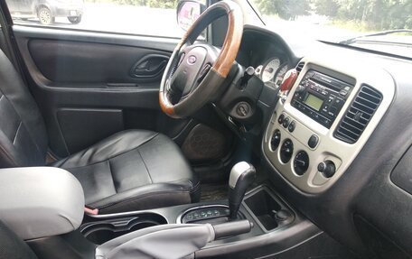 Ford Maverick, 2006 год, 930 000 рублей, 18 фотография