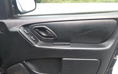 Ford Maverick, 2006 год, 930 000 рублей, 15 фотография